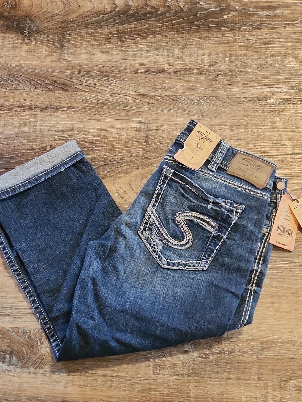 Silver Jeans Women’s Dark Indigo Cropped Jeans 33 X 22 1/2